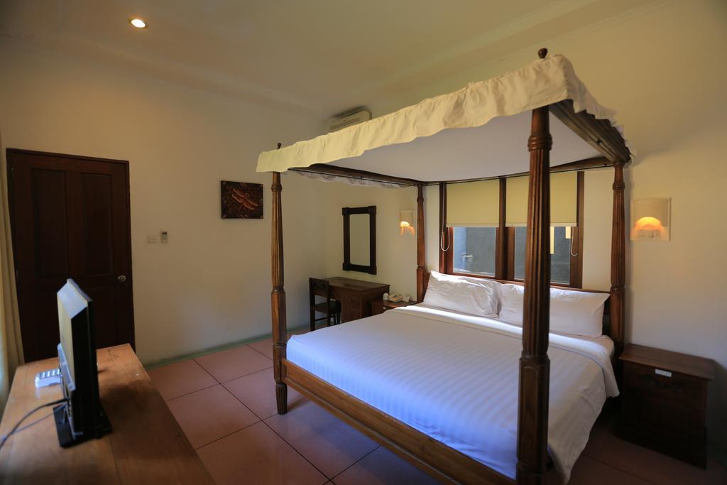 Putri Bali Villa Seminyak Esterno foto